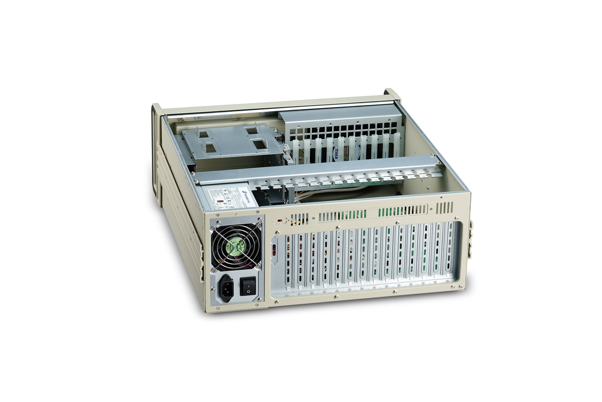 RK-620 | 産業用コンピュータシャーシ | ADLINK